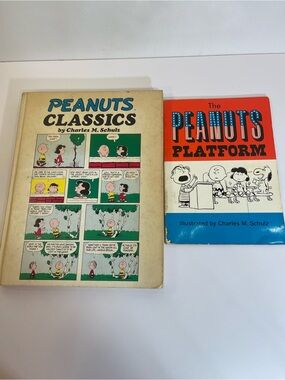 Peanuts Classics Comic Book HC & The Peanuts Platform PB By Charles Schulz 1970
